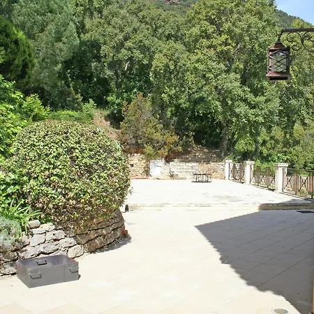 Beautiful With Swimming Pool In Sur Mer